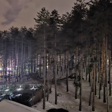 Golden Lux 아파트