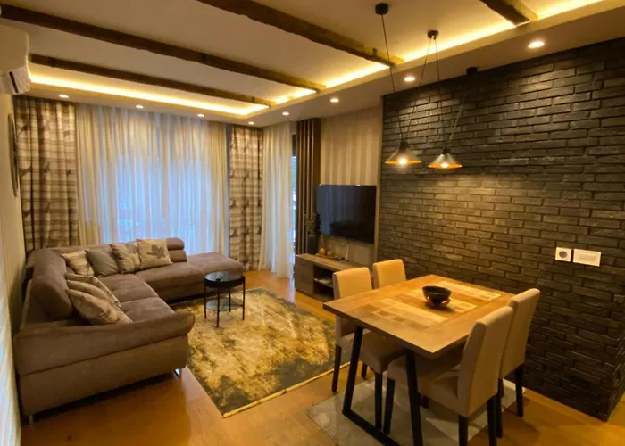 Golden Lux Διαμέρισμα Ζλάτιμπορ